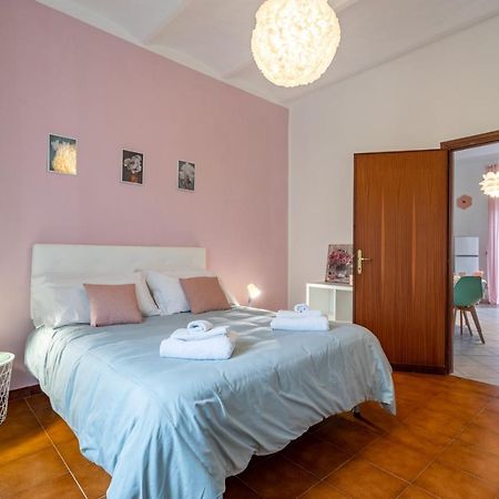 La Verde Rosa - Casa Vacanze A Due Passi Dal Lago Marta Εξωτερικό φωτογραφία